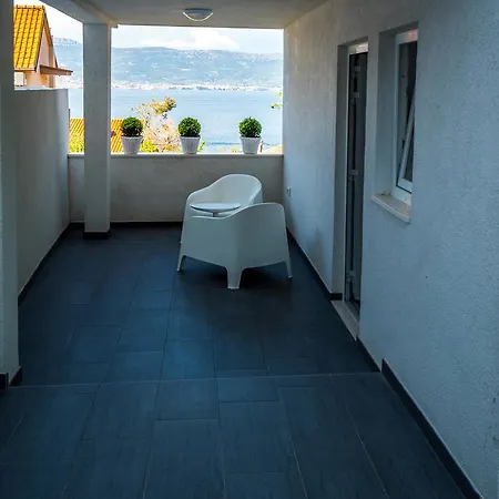 Ziggy Trogir